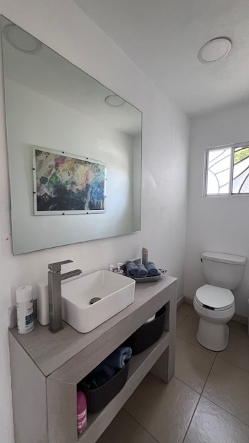 baño de visitas