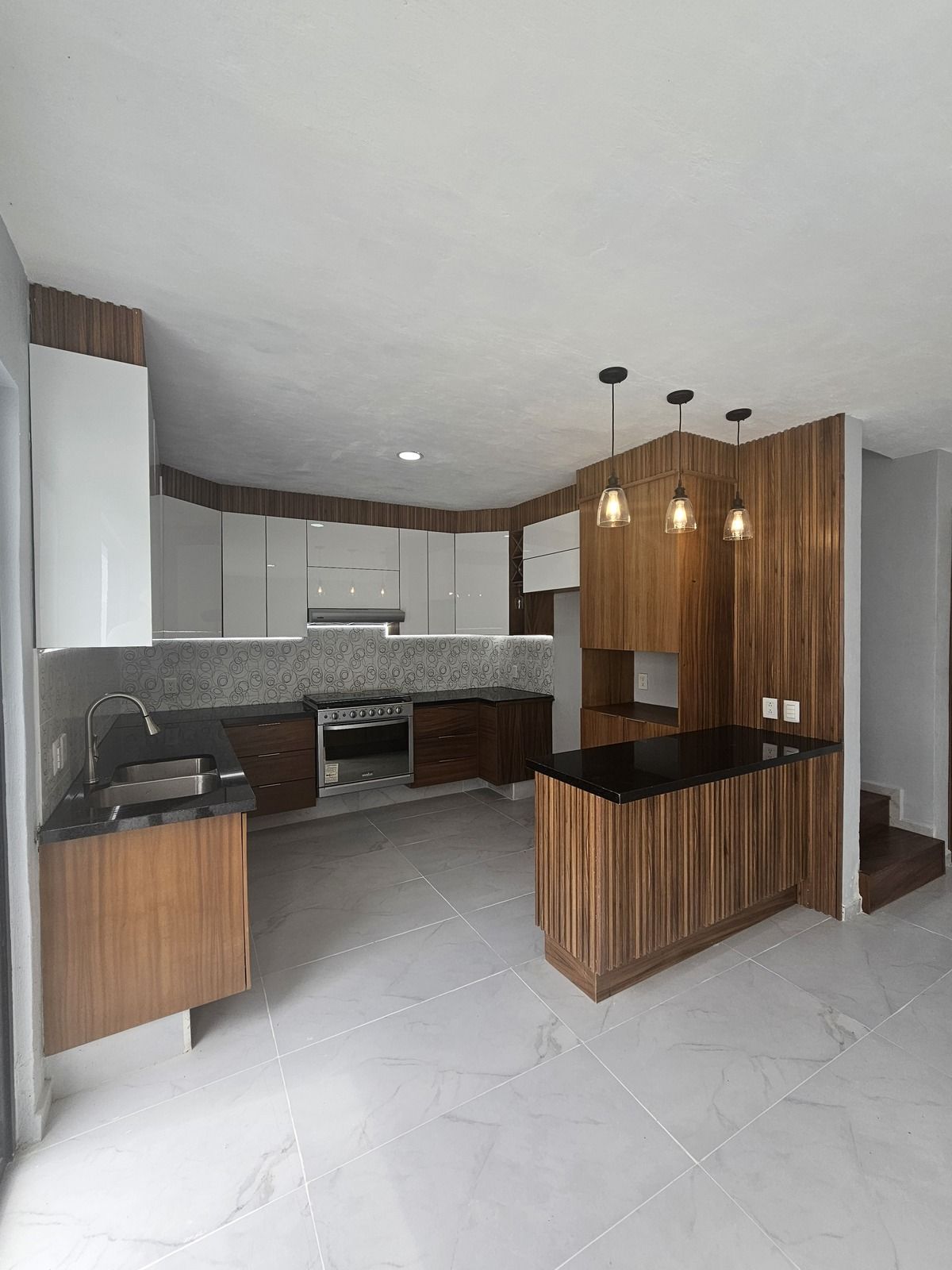 SALE OF HOUSE IN VALLE IMPERIAL - foto 5
