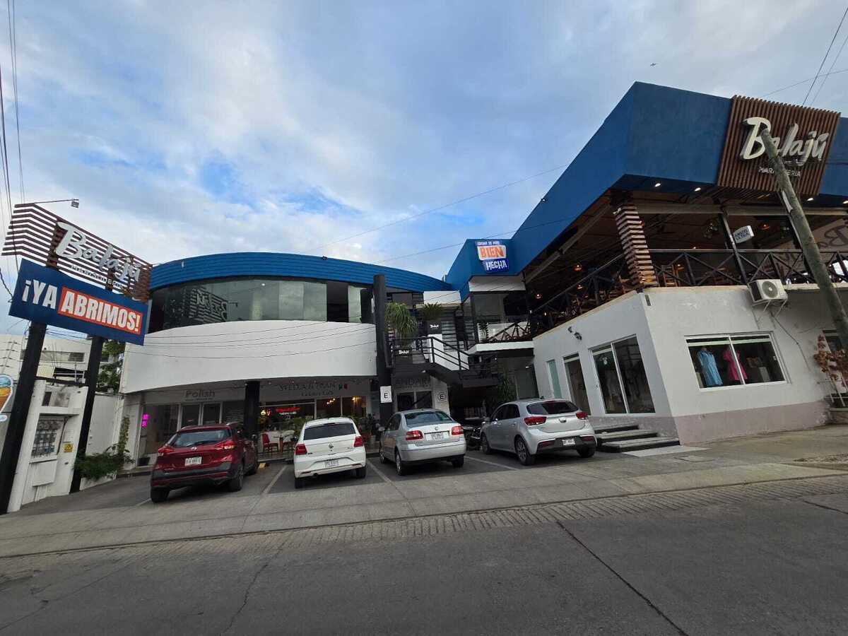 1 de 24: PLAZA BRAFT