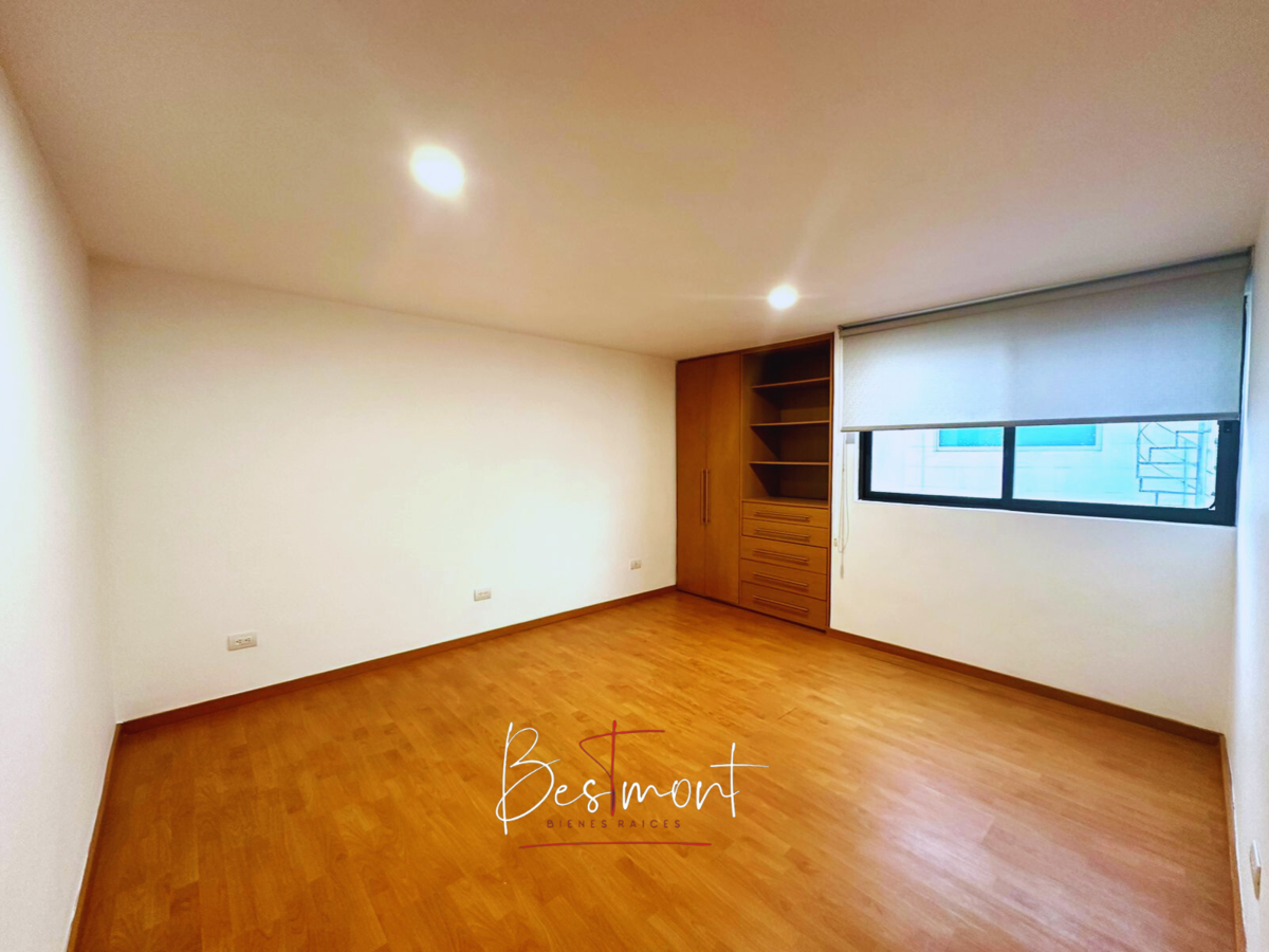 19 of 28: Recámara secundaria 3