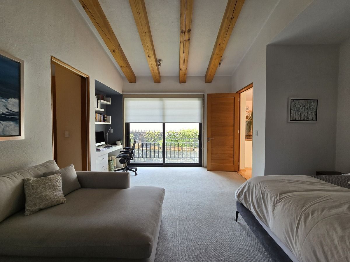 11 of 19: Recamara principal