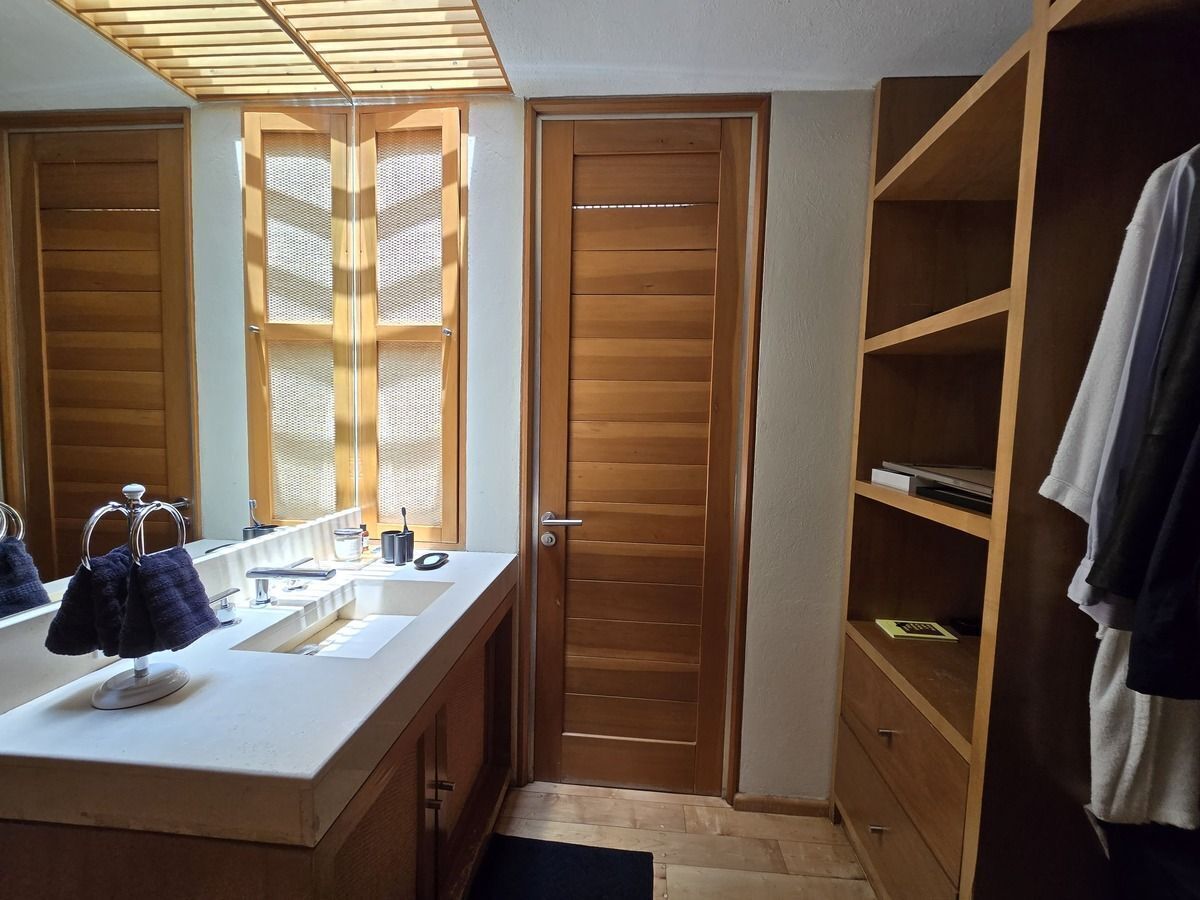 13 of 19: Bonitoa acabados