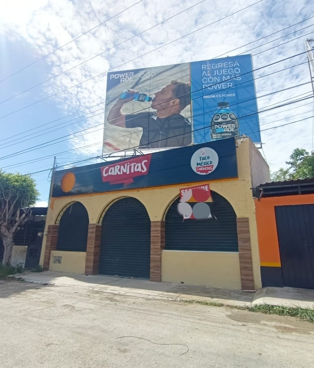 VENTA, LOCAL COMERCIAL EN AVENIDA