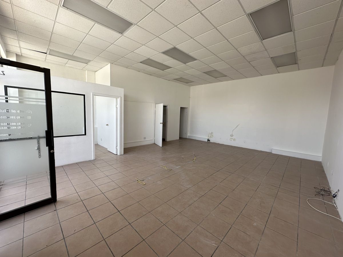 2 of 6: superficie total 64m2