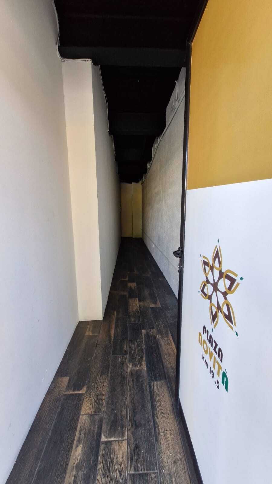 Local de Esquina en Planta Alta con Mezanine en Km 19.5 en  CAES Plaza Novita