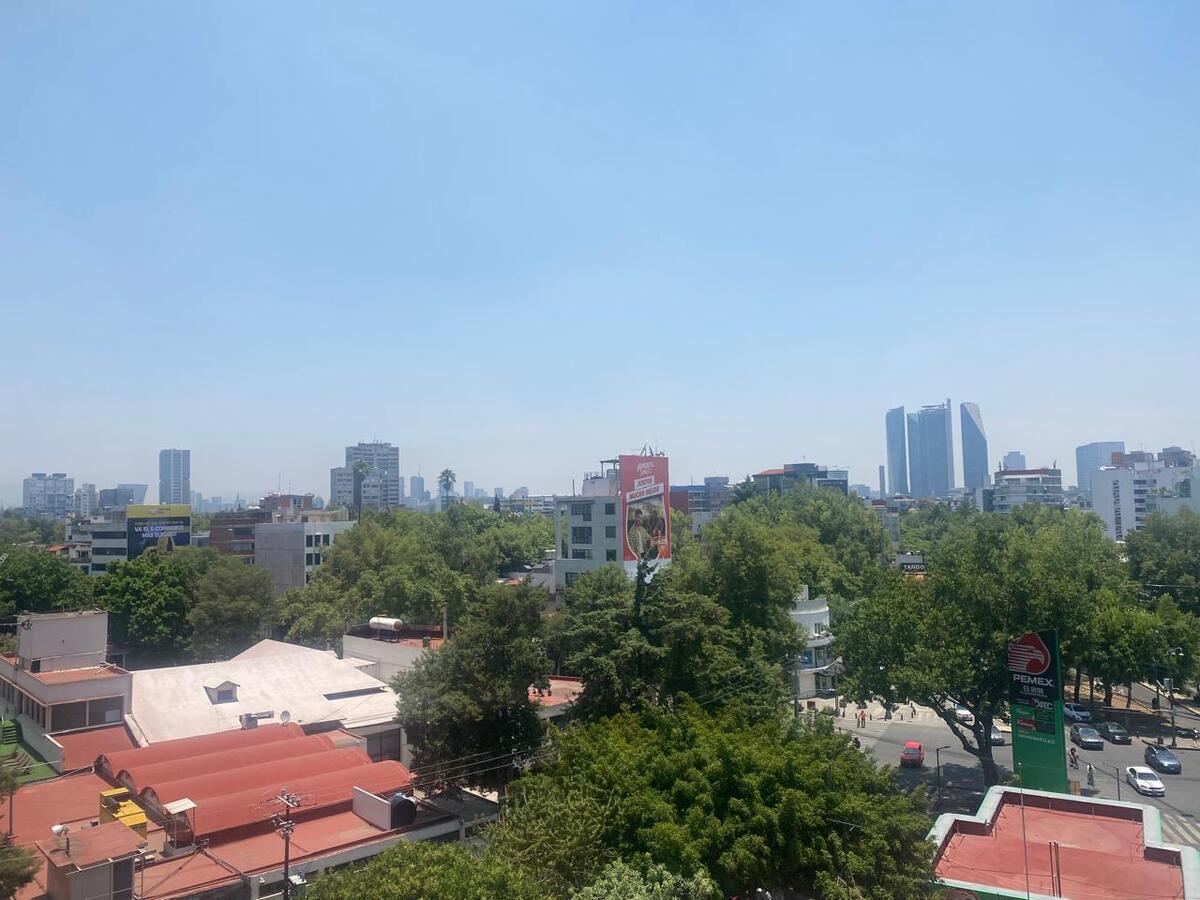 3 de 16