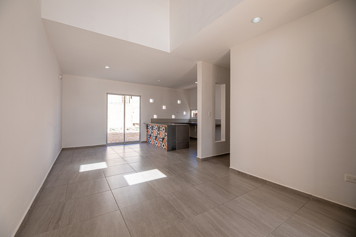 1 de 8: Sala, Comedor
