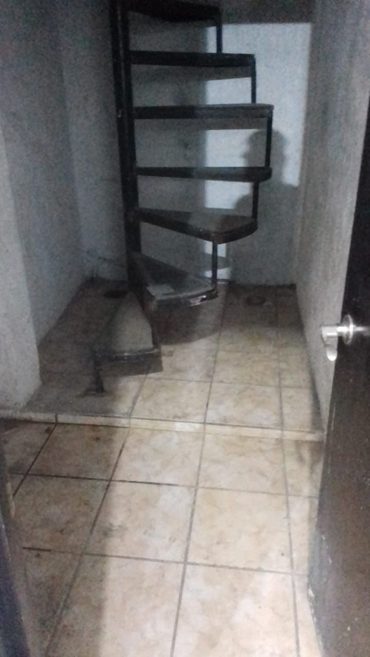 7 de 9