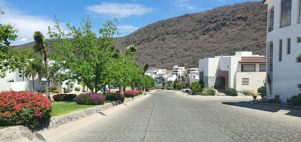 12 de 19