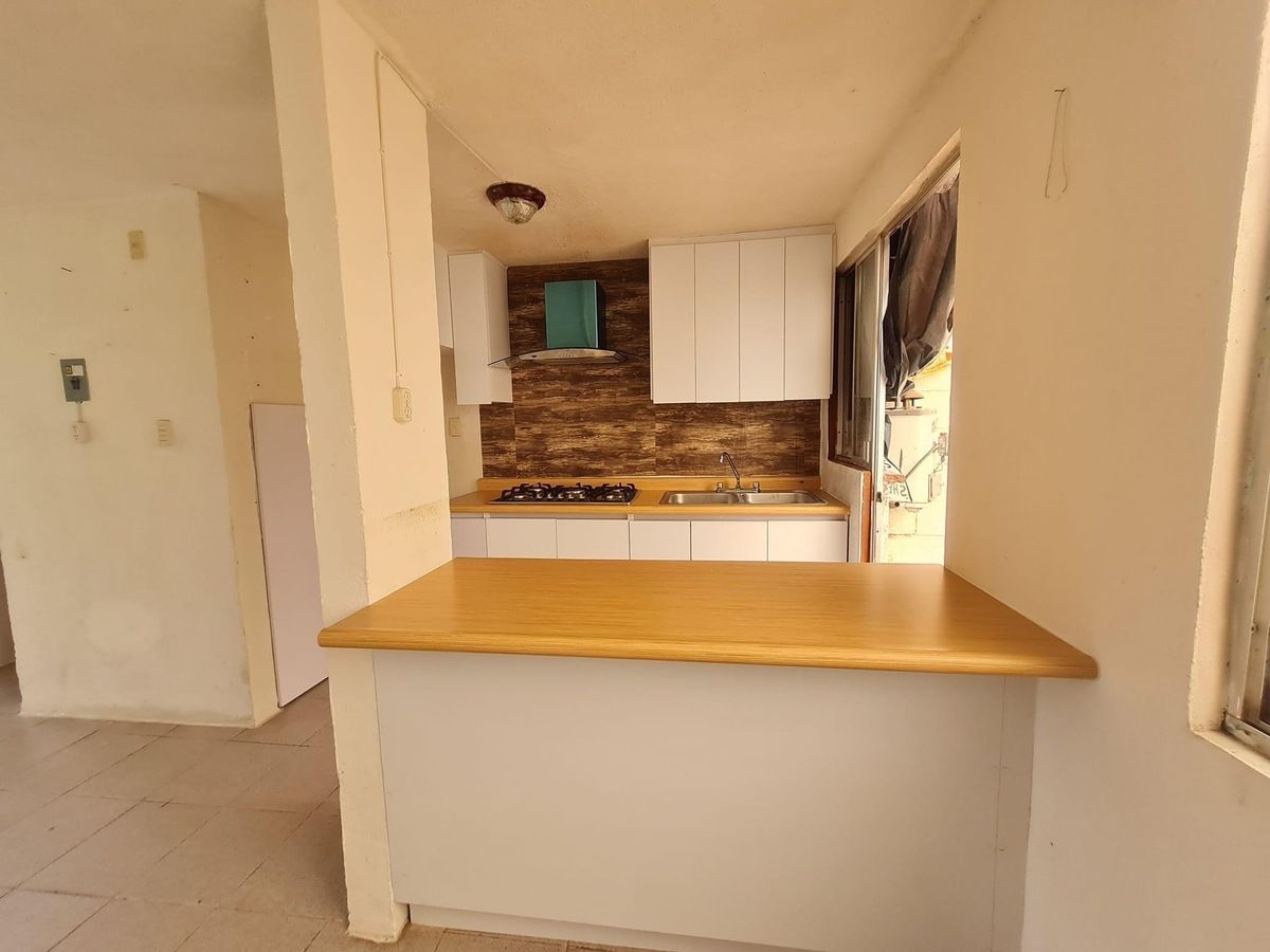 https://assets.easybroker.com/property_images/4709716/79555534/EB-RB9716.jpeg?version=1725213918