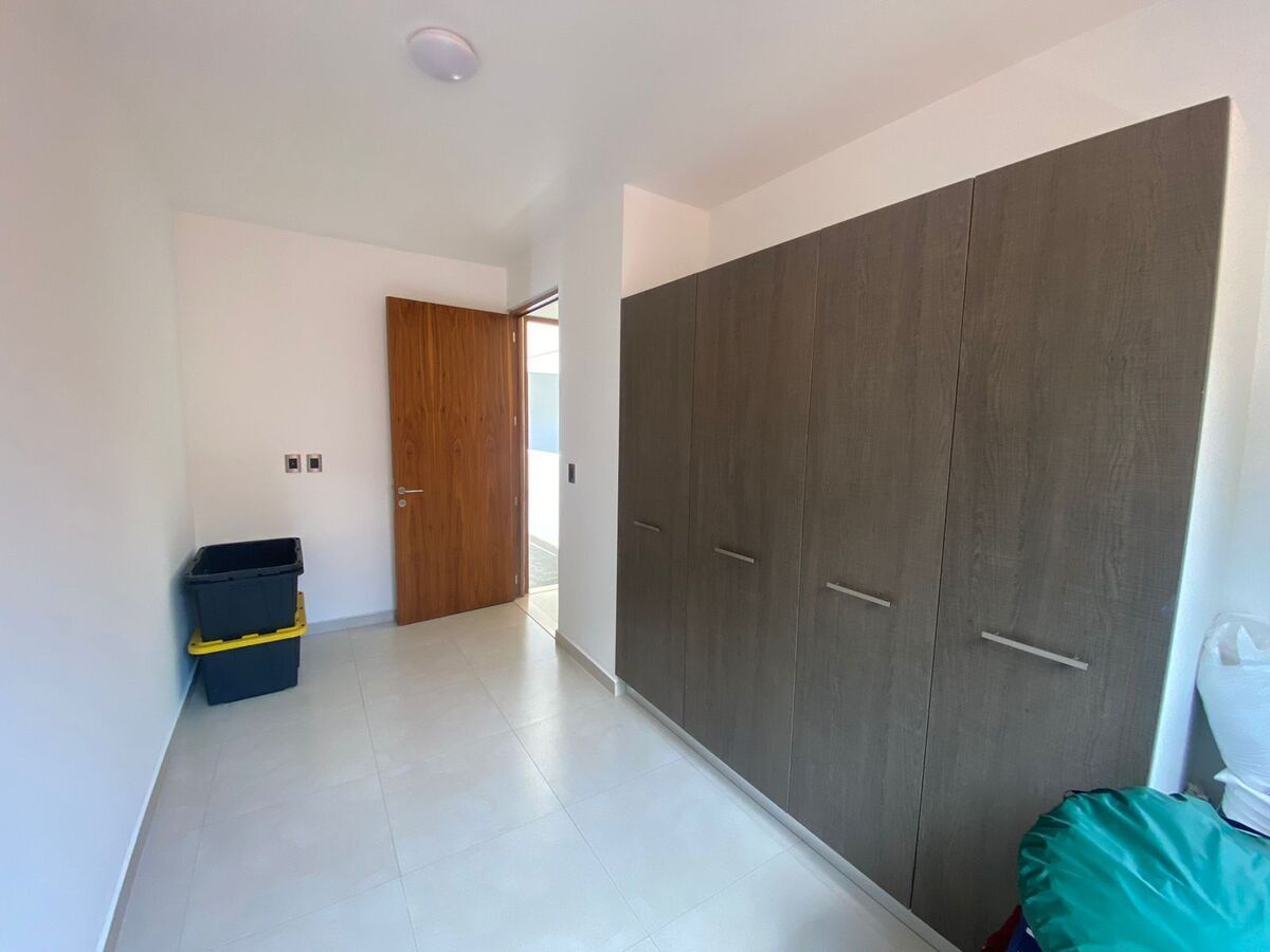 31 de 37: cuarto servicio