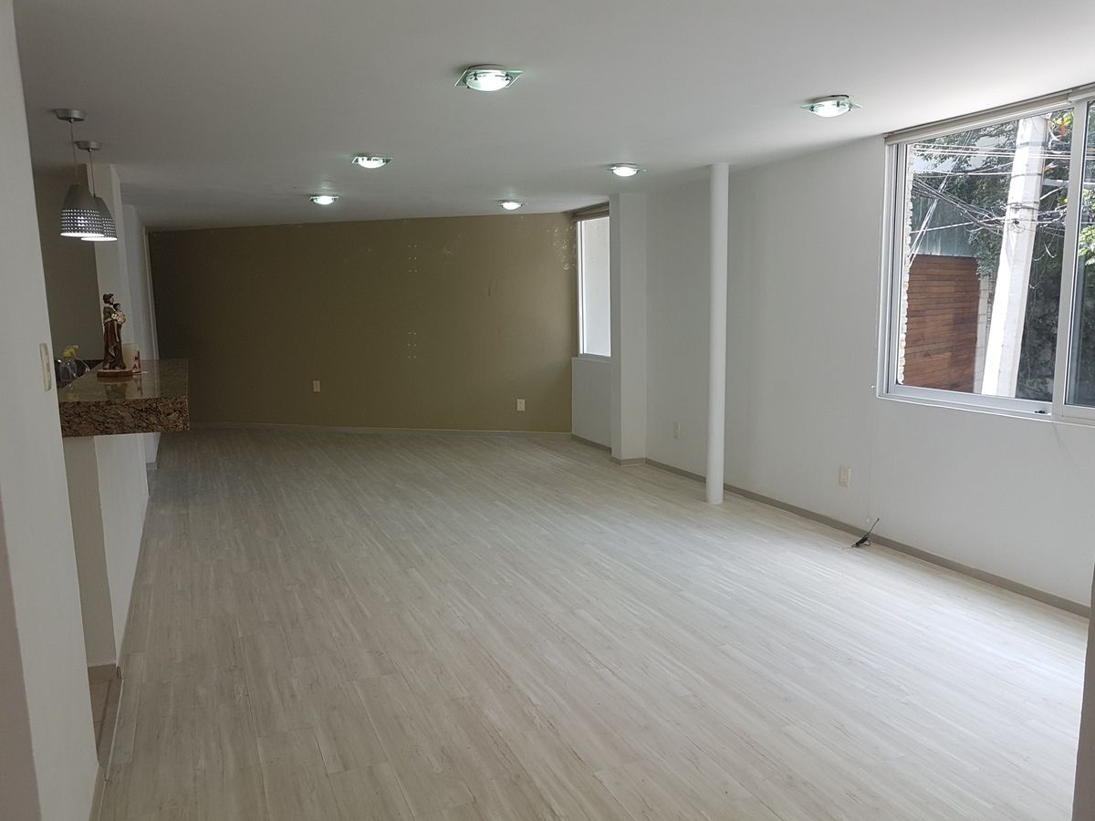 10 de 27: estancia y sala, comedor