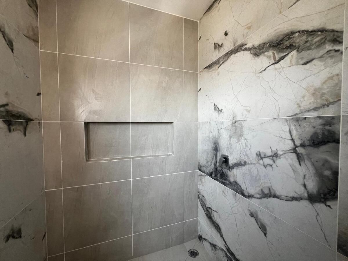 12 de 23: Baño principal