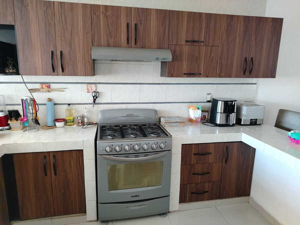35 de 36: COCINA EQUIPADA
