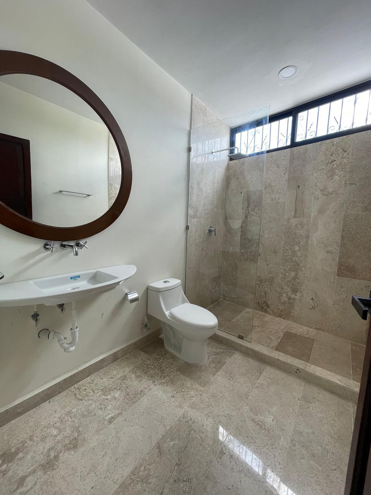 12 de 14: Baño