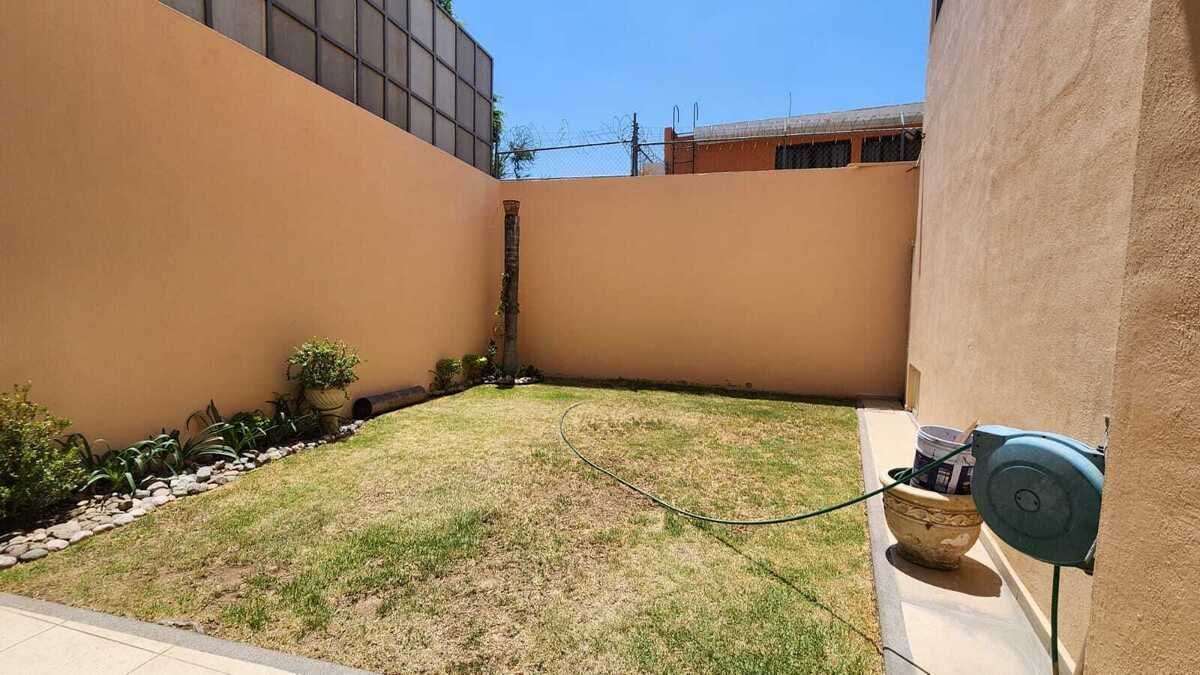 3 de 7