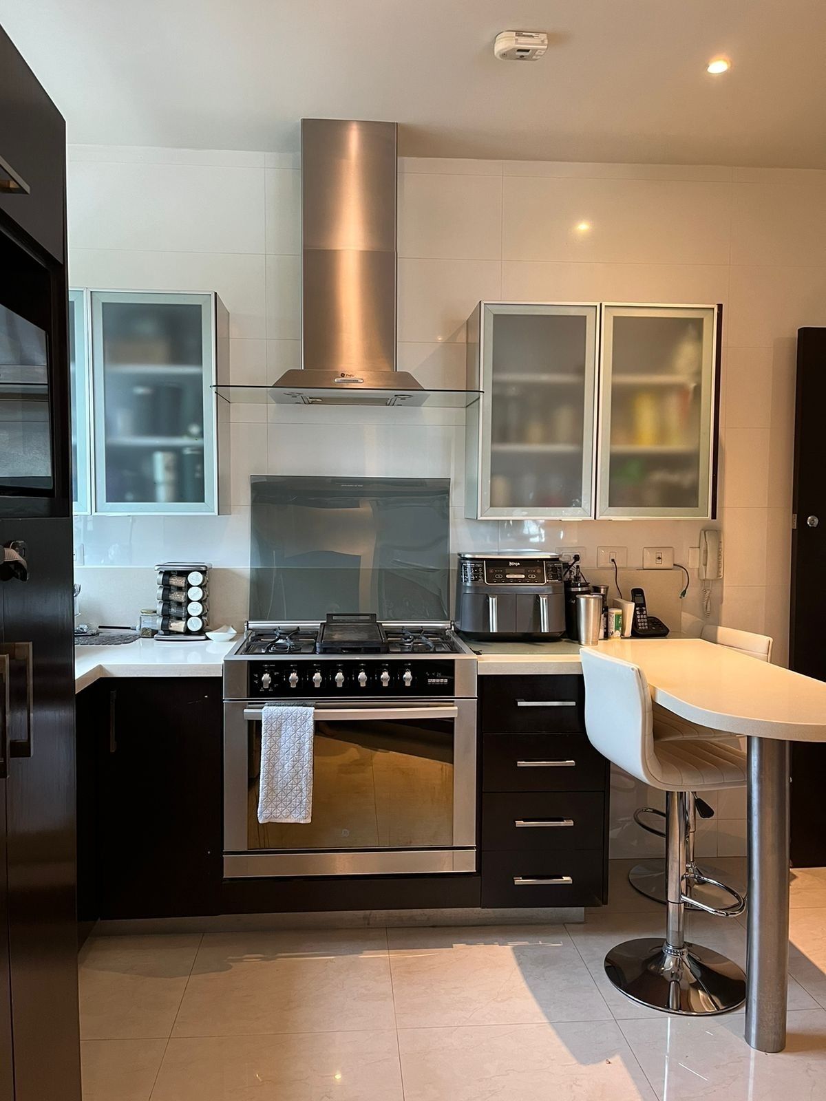 3 of 19: cocina abierta cerrada