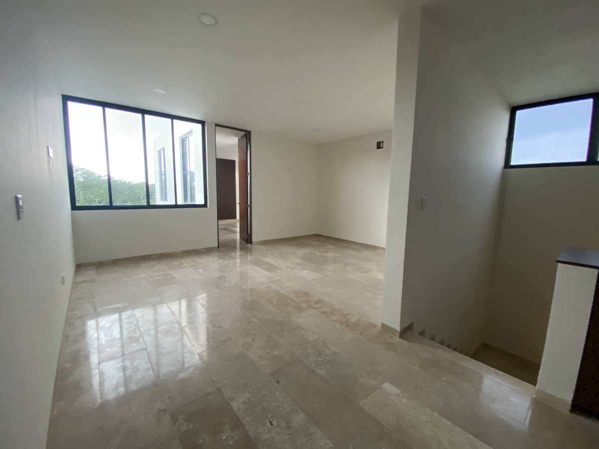 7 de 16: SALA TV O FAMILY ROOM