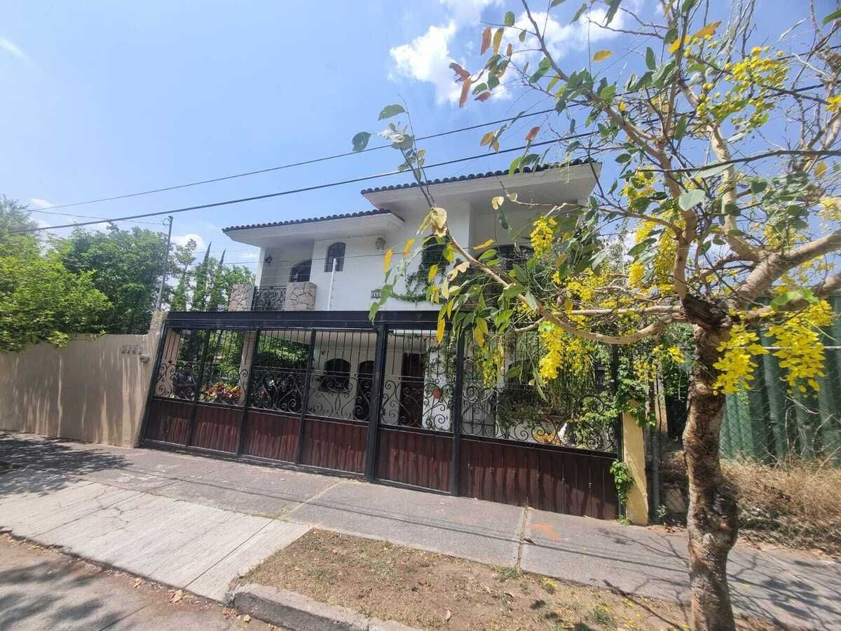 https://assets.easybroker.com/property_images/4715407/79671651/EB-RC5407.jpg?version=1725460324