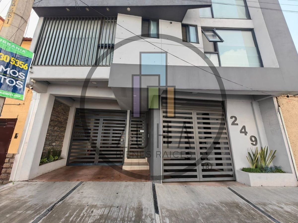 https://assets.easybroker.com/property_images/4715951/79681759/EB-RC5951.jpeg?version=1725472202