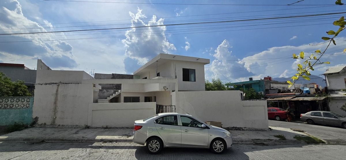 Frente de la casa