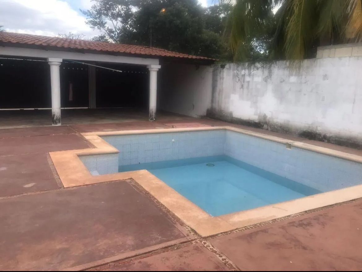 Alberca y terraza