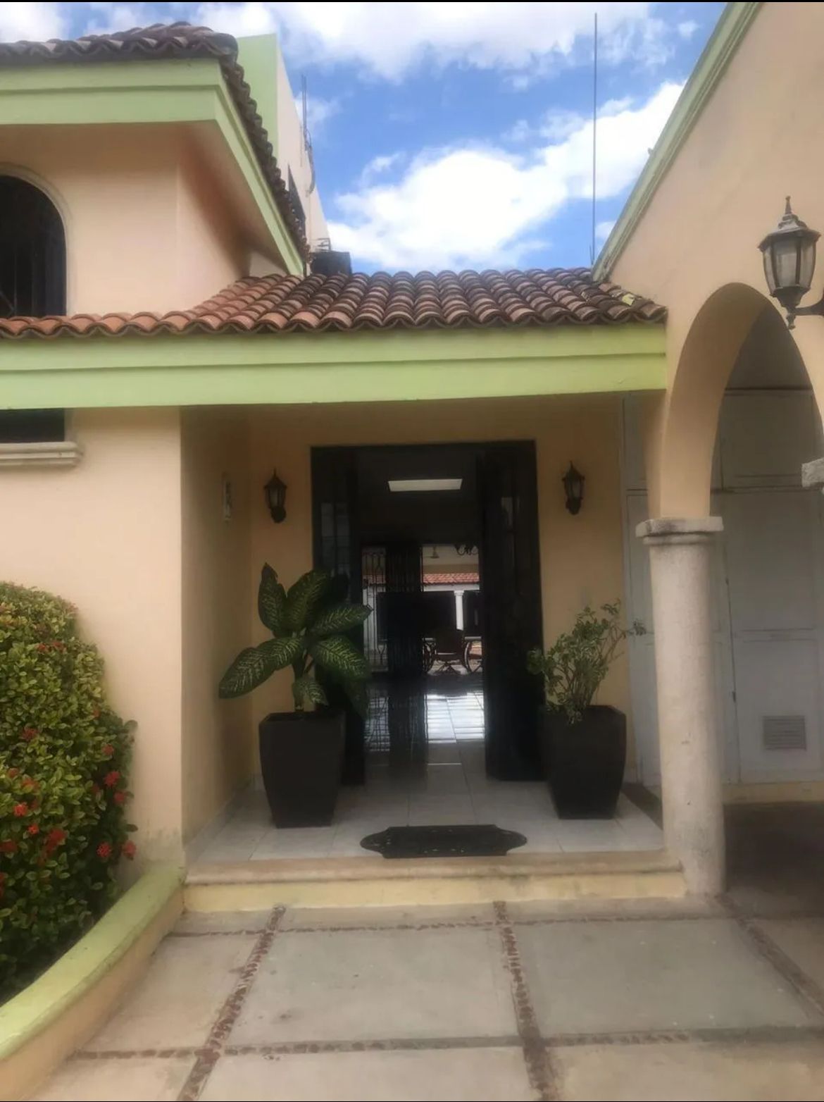 https://assets.easybroker.com/property_images/4719587/79749942/EB-RC9587.jpeg?version=1725574898
