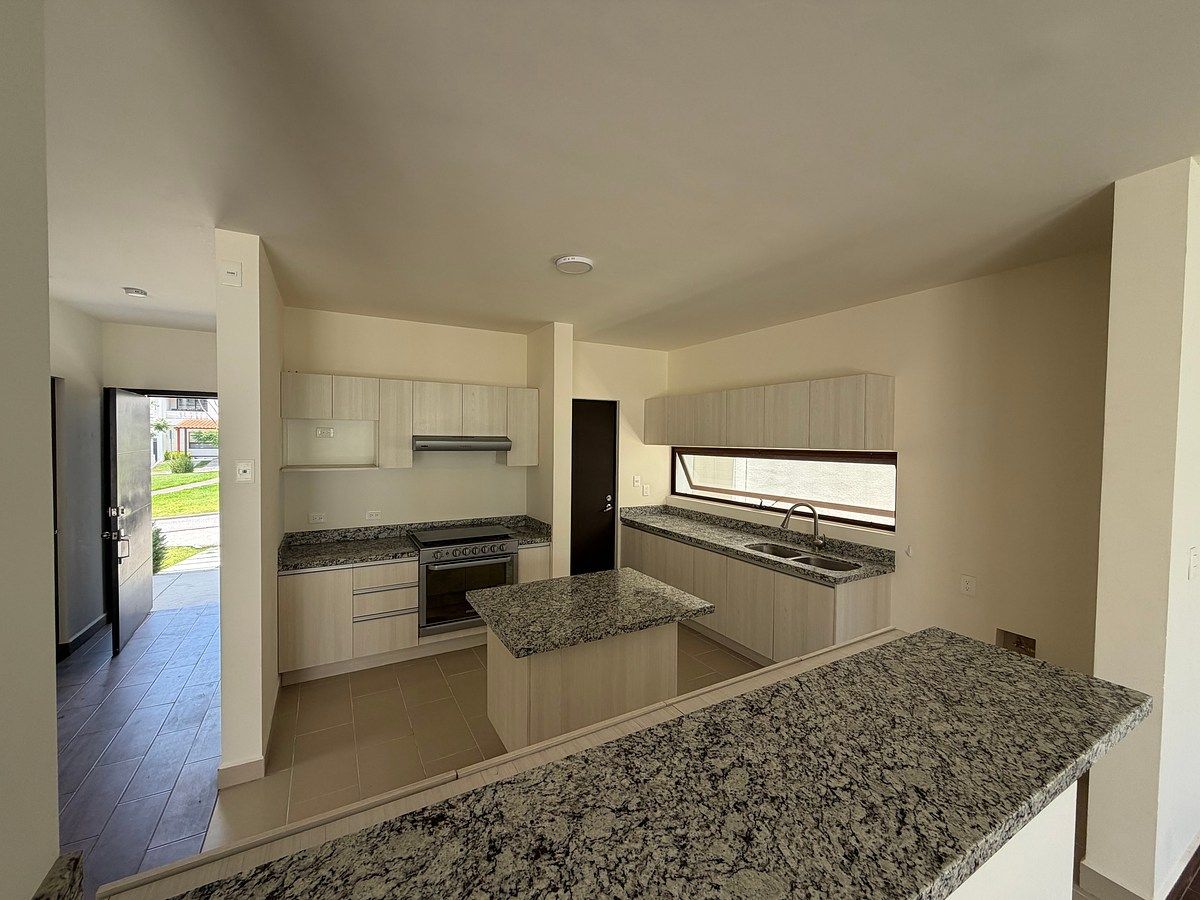Casa en condominio en Altozano el Nuevo Querétaro, Querétaro, foto 5 de 12