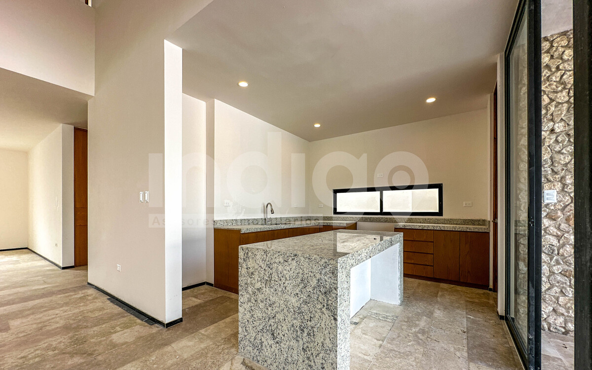 10 de 45: Cocina con Isla Desayunador