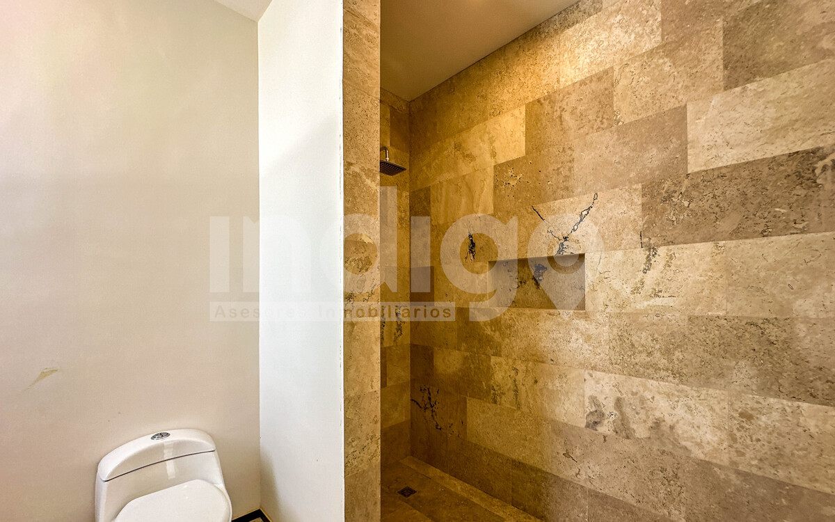 32 de 45: Baño Recámara Principal