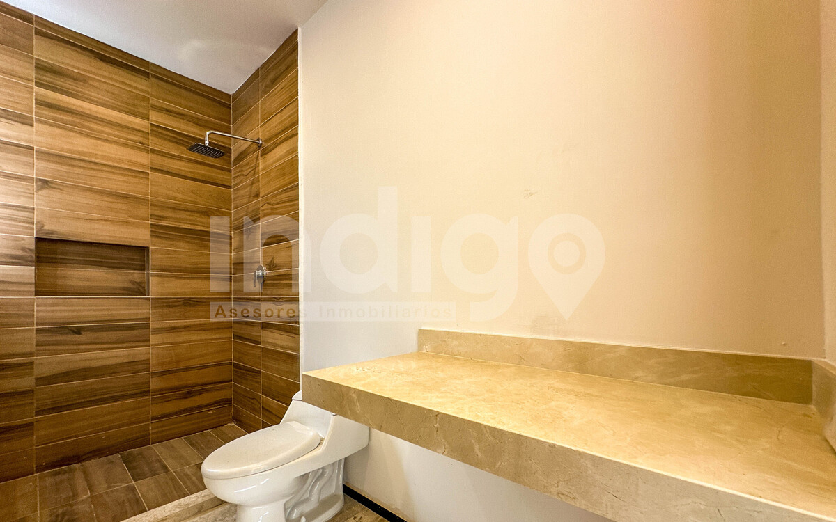 36 de 45: Baño Recámara Secundaria 1