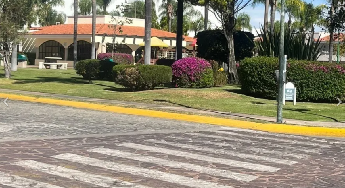 1 de 4