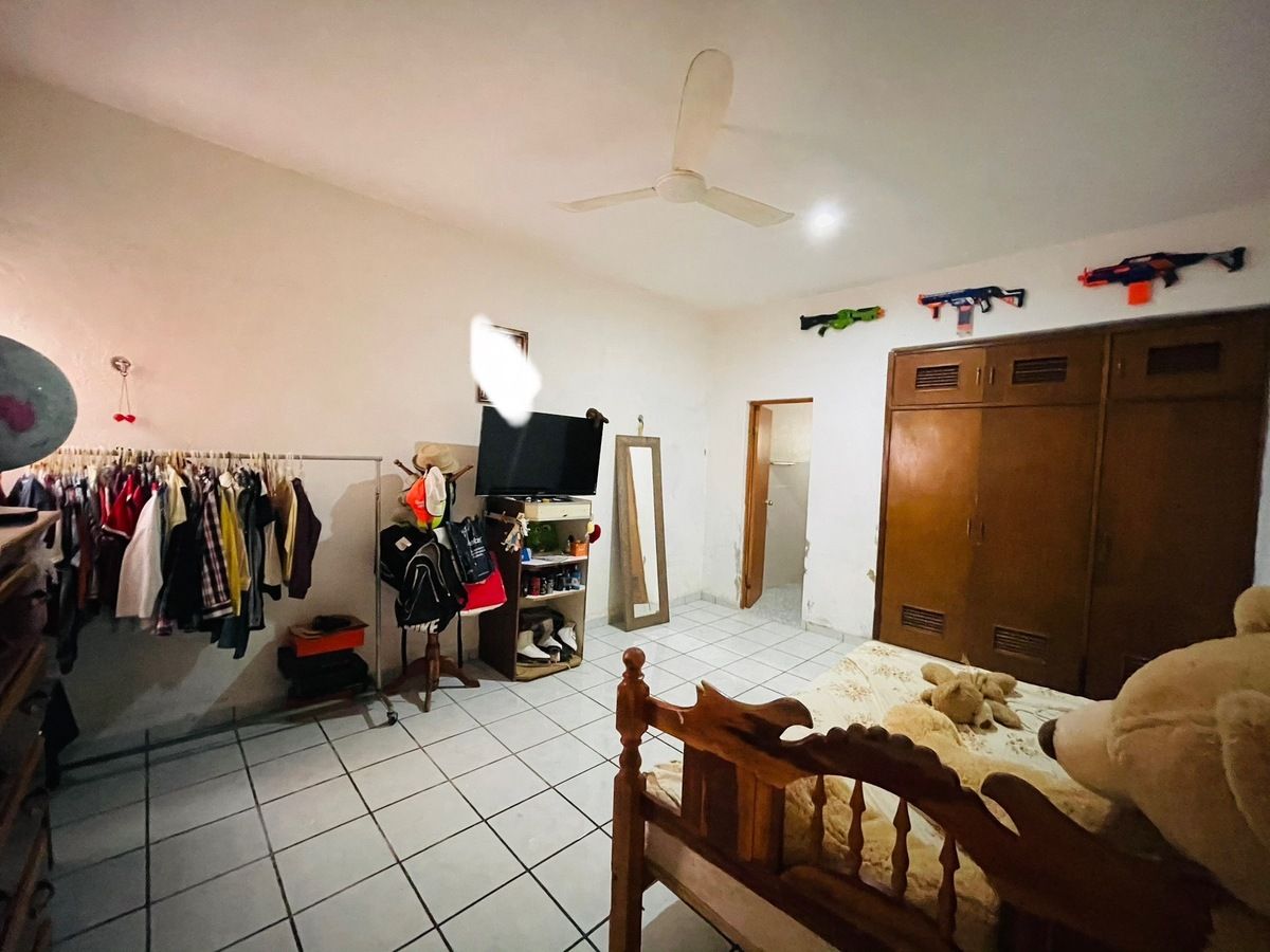 2 of 10: Segunda recamara