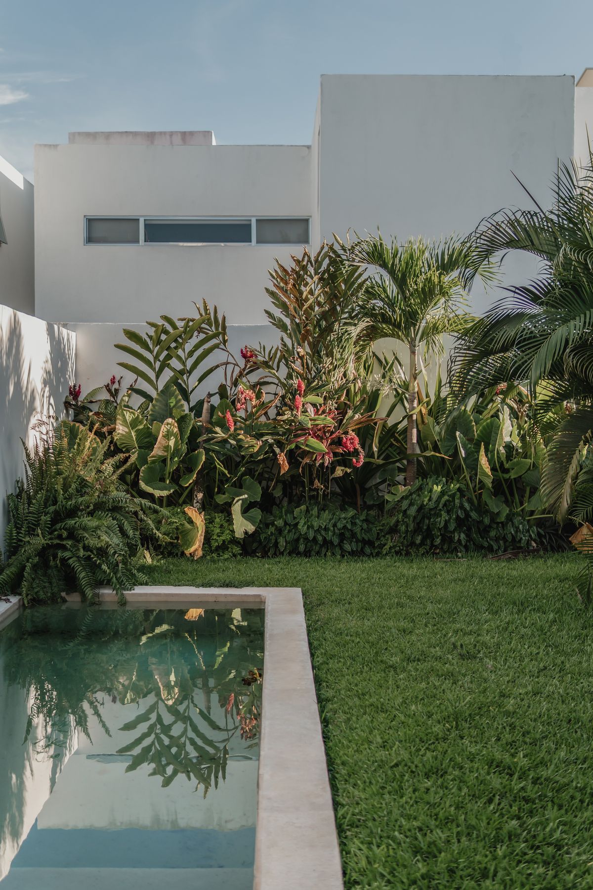 10 of 17: JARDIN 2