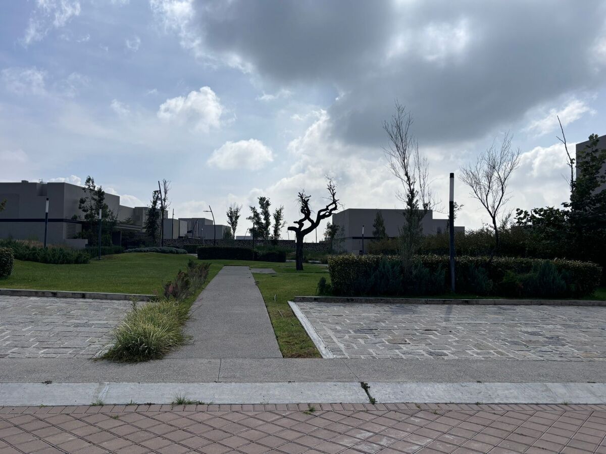 Venta de terreno en Lomas de Campanario Norte - foto 5