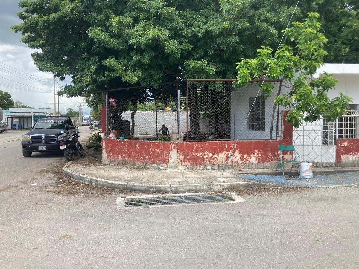 Lateral de la casa
