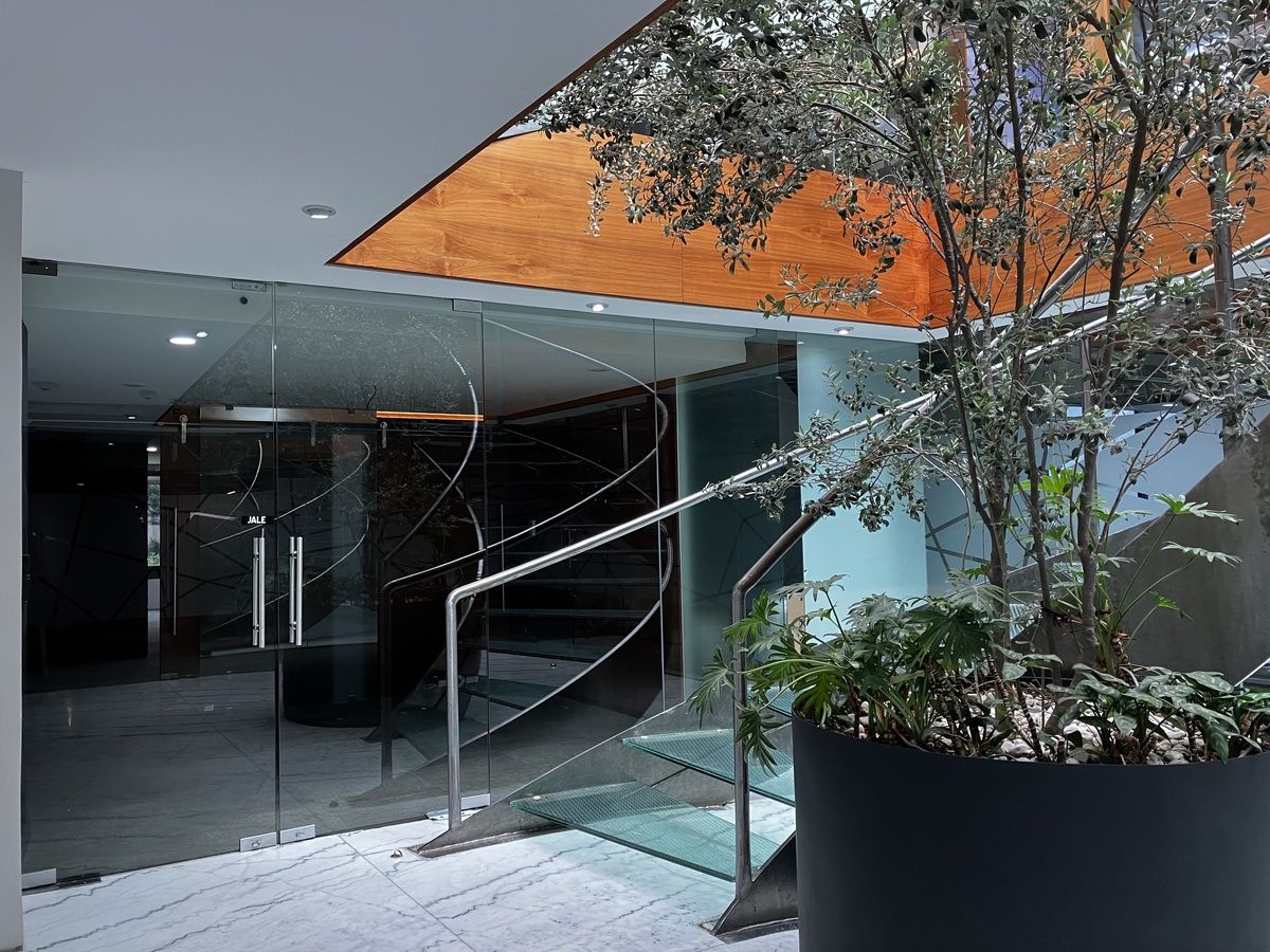 Vista acceso a la oficina