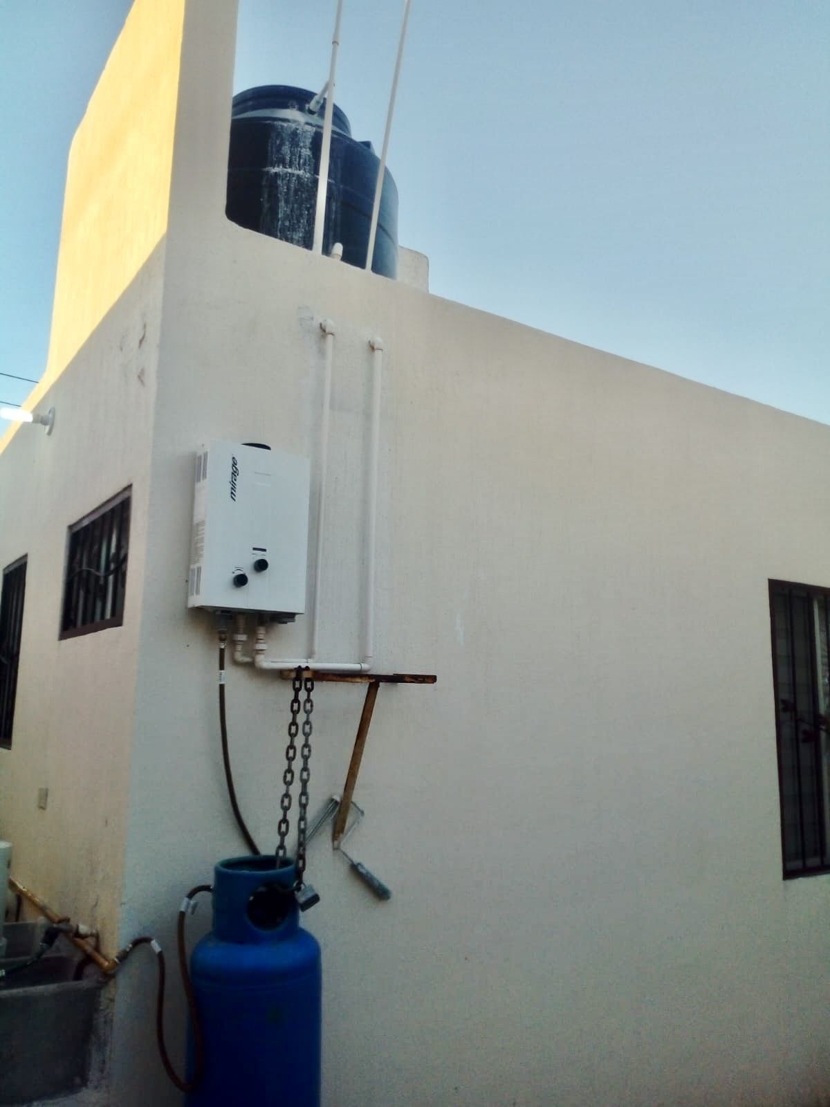 Patio trasero - boiler