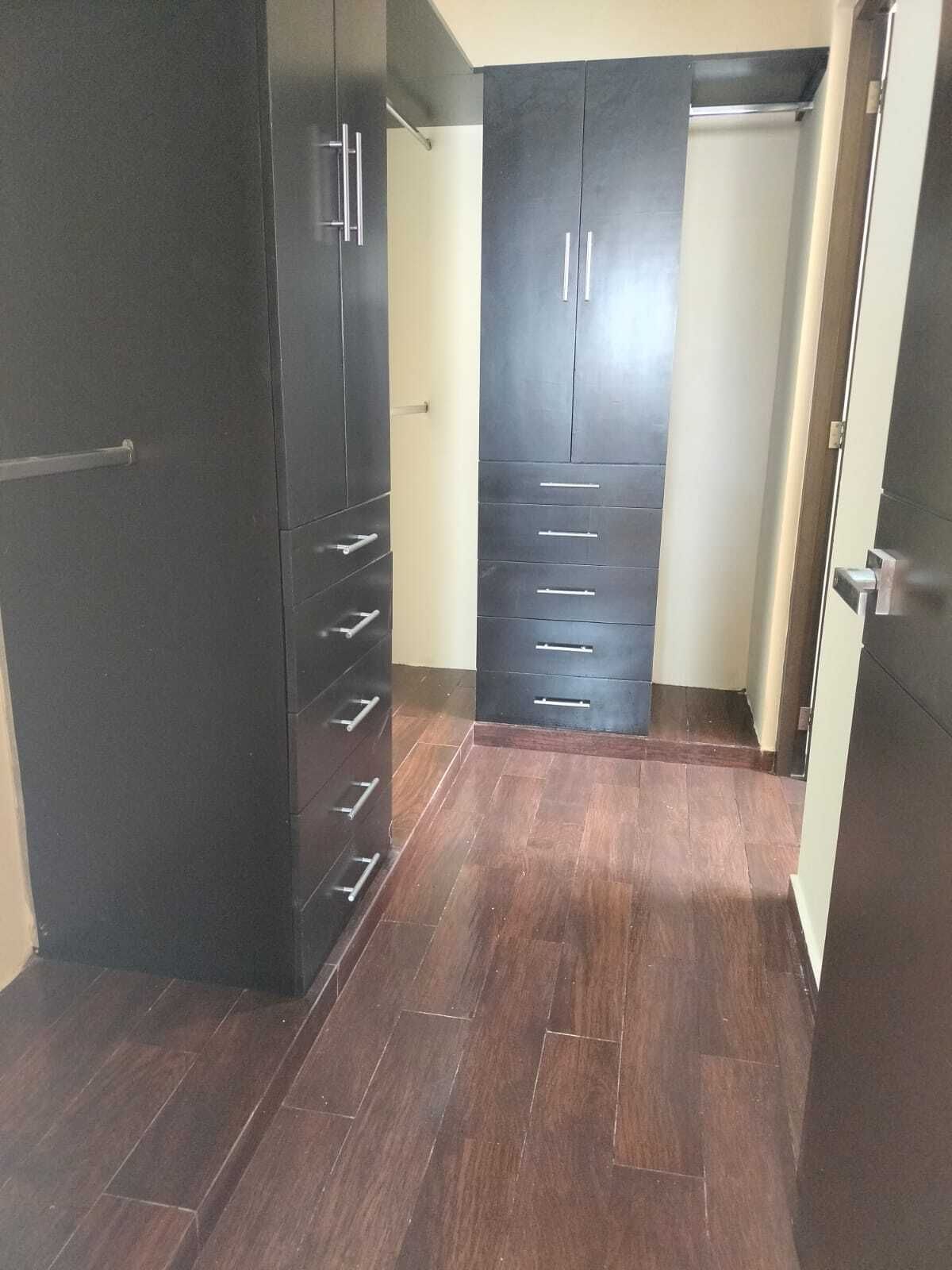 13 de 21: Vestidor Rec Principal