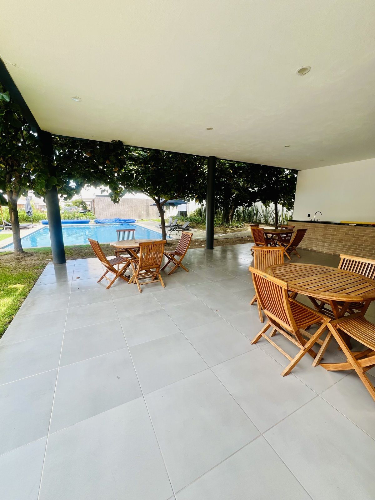 28 de 36: Terraza alberca