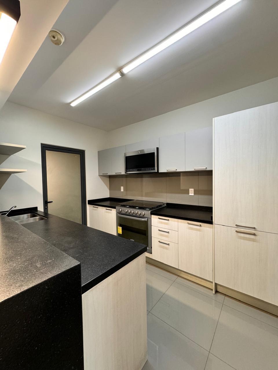 5 of 19: COCINA INTEGRAL