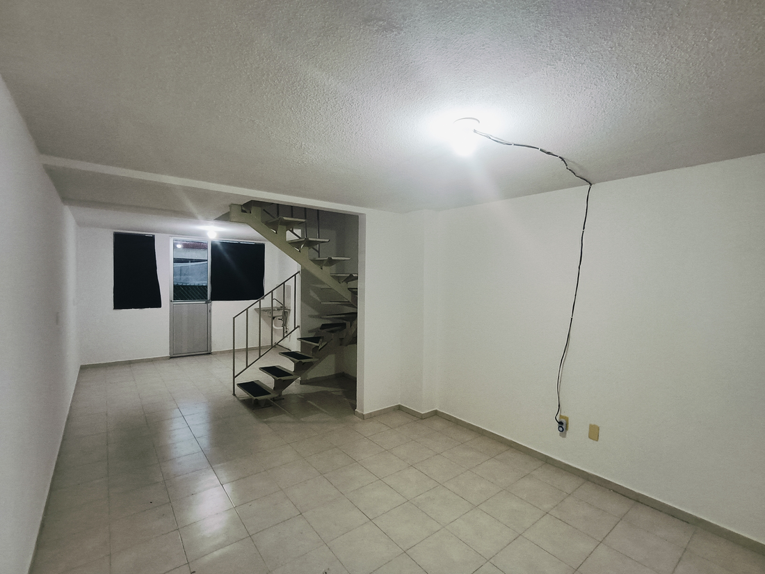 https://assets.easybroker.com/property_images/4738998/80117198/EB-RE8998.png?version=1726372737