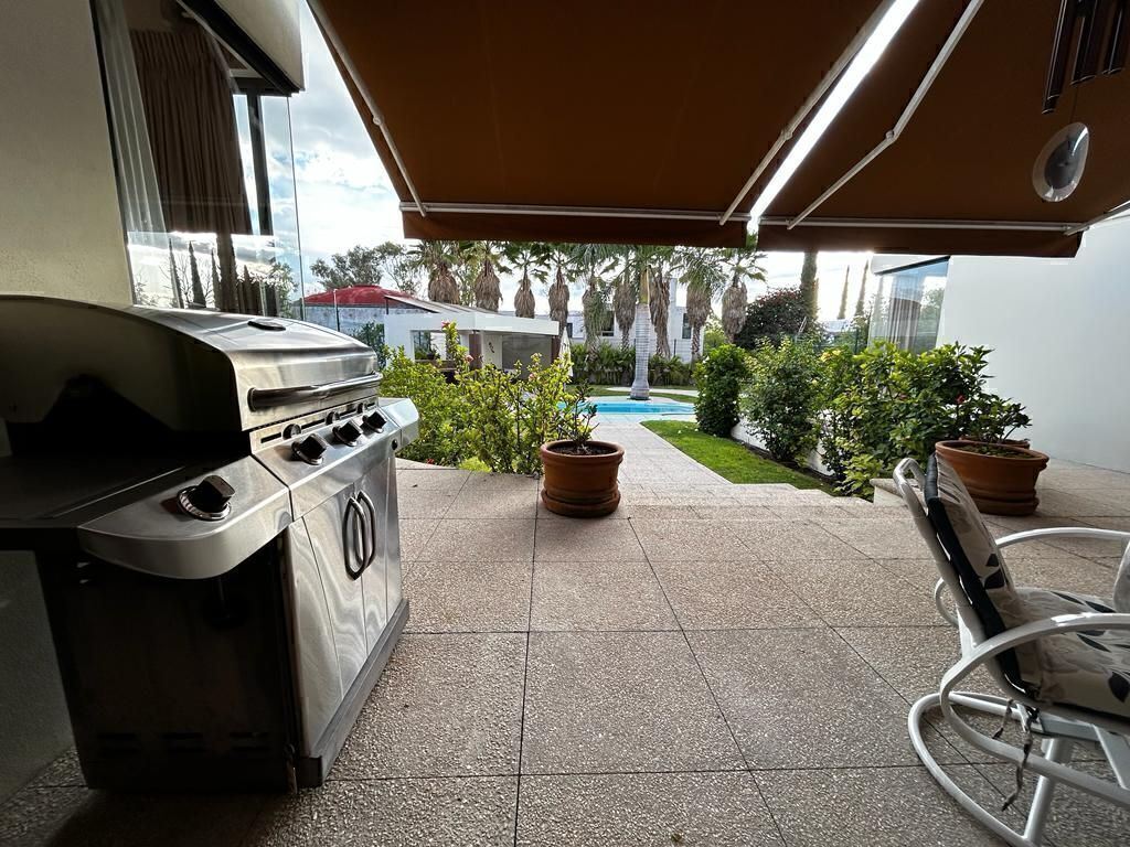 Casa En Venta Juriquilla (Villas del Mesón) Cerca del campo de Golf - foto 3