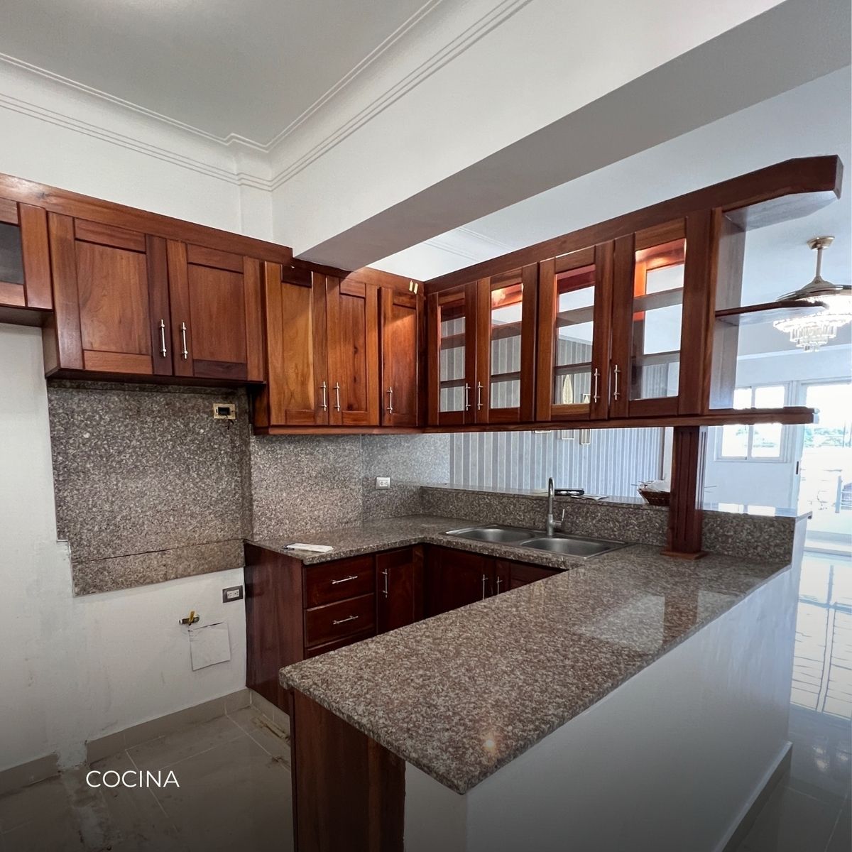 2 de 5: Cocina