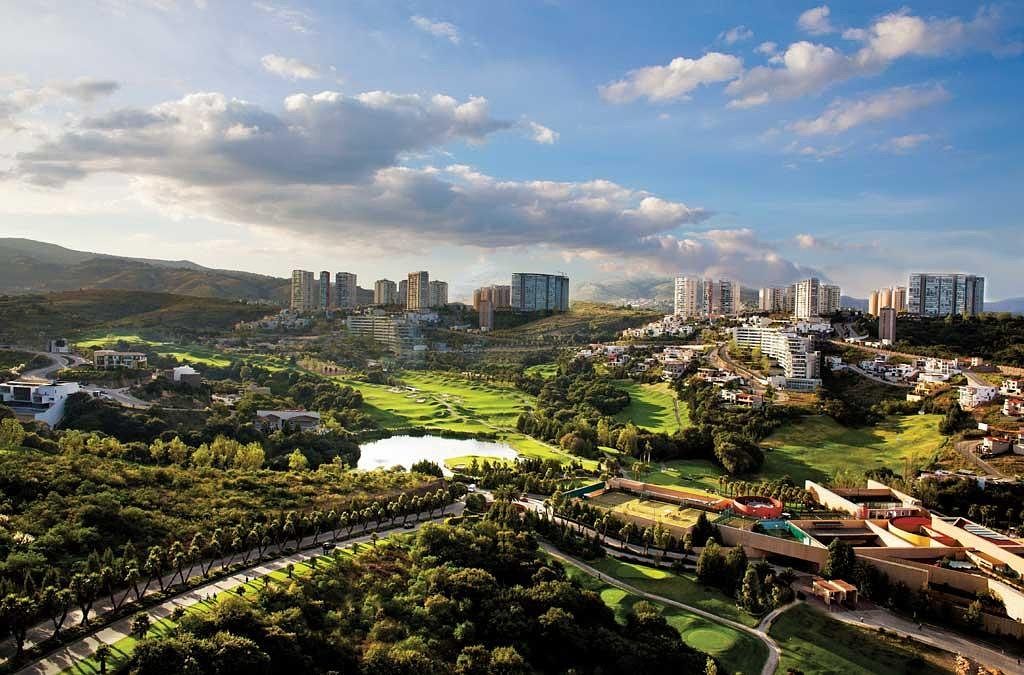 VENTA DE TERRENO IDEAL PARA INVERTIR Y CONSTRUIR UN PATRIMONIO EN BOSQUE REAL - foto 4