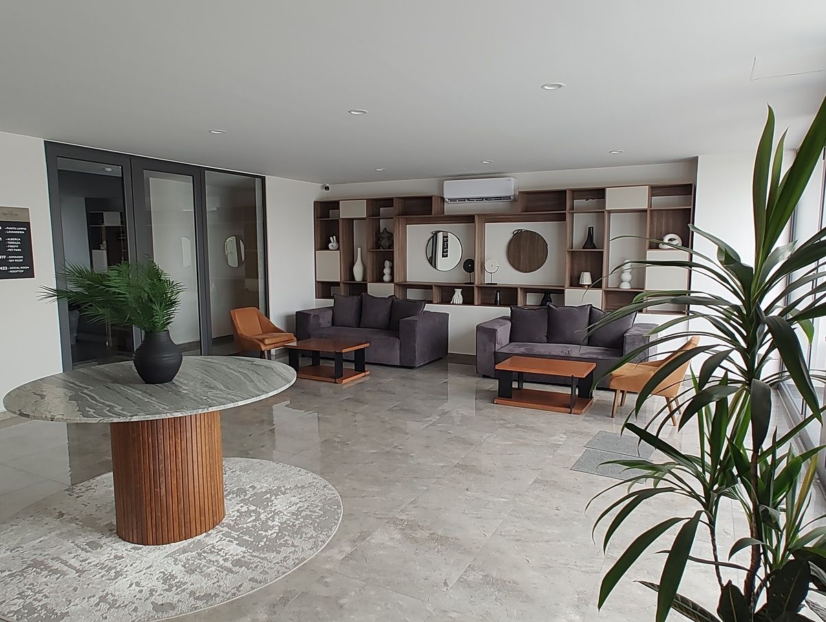 2 of 16: Lobby