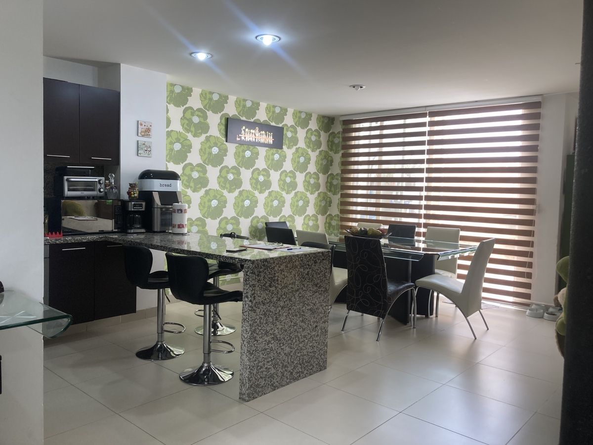 5 de 19: Casa en venta en Condominio, Fracc. El Refugio Qro.
