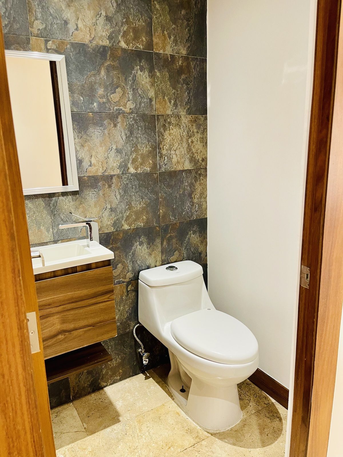 10 de 25: Baño visitas