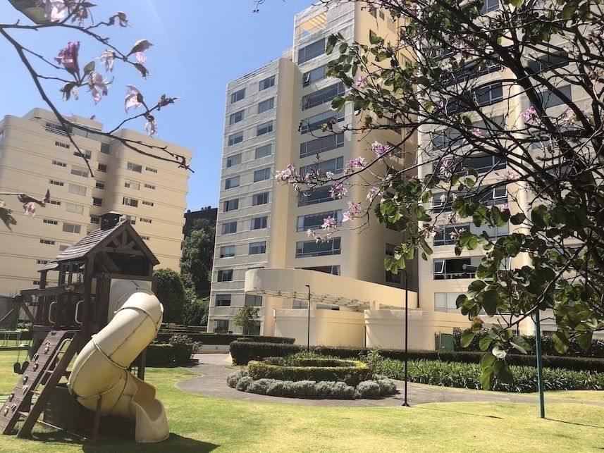 80, Calle De La Amargura, Interlomas, 52785 con 3 Recámaras, 3 Baños, 235 Metros Cuadrados y 2 Puestos de Estacionamiento 80, Calle De La Amargura, Interlomas, 52785 con 3 Recámaras, 3 Baños, 235 Metros Cuadrados y 2 Puestos de Estacionamiento