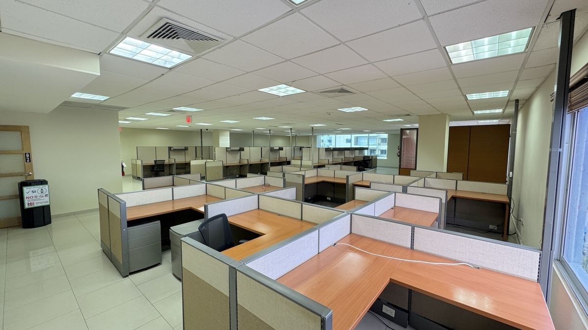 Oficinas en Venta Evaristo Morales, Santo Domingo